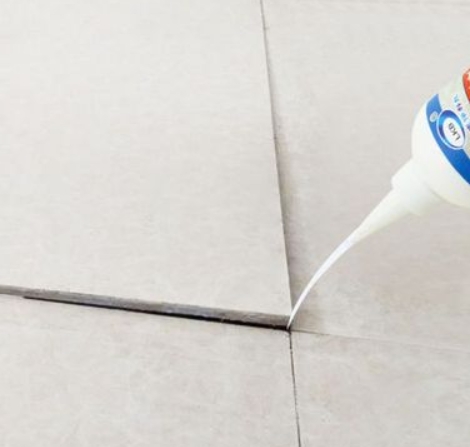 张家川瓷砖空鼓维修公司分享卫生间瓷砖脱落的原因可能有以下几点